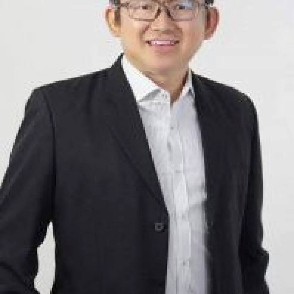 อาจารย์ประจำหลักสูตรสาขาวิชาธุรกิจการค้าสมัยใหม่ 6