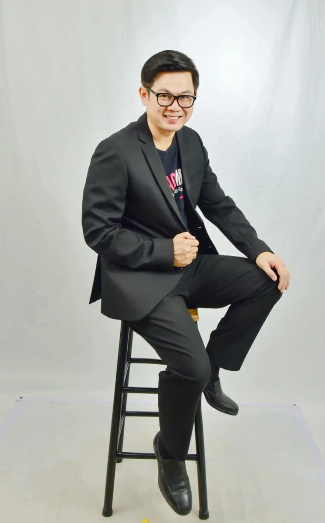 Faculty Executive Committee คณบดี