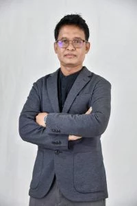 Faculty Executive Committee อาจารย์ปรีชาพล บุญส่ง 9622 200x300 1