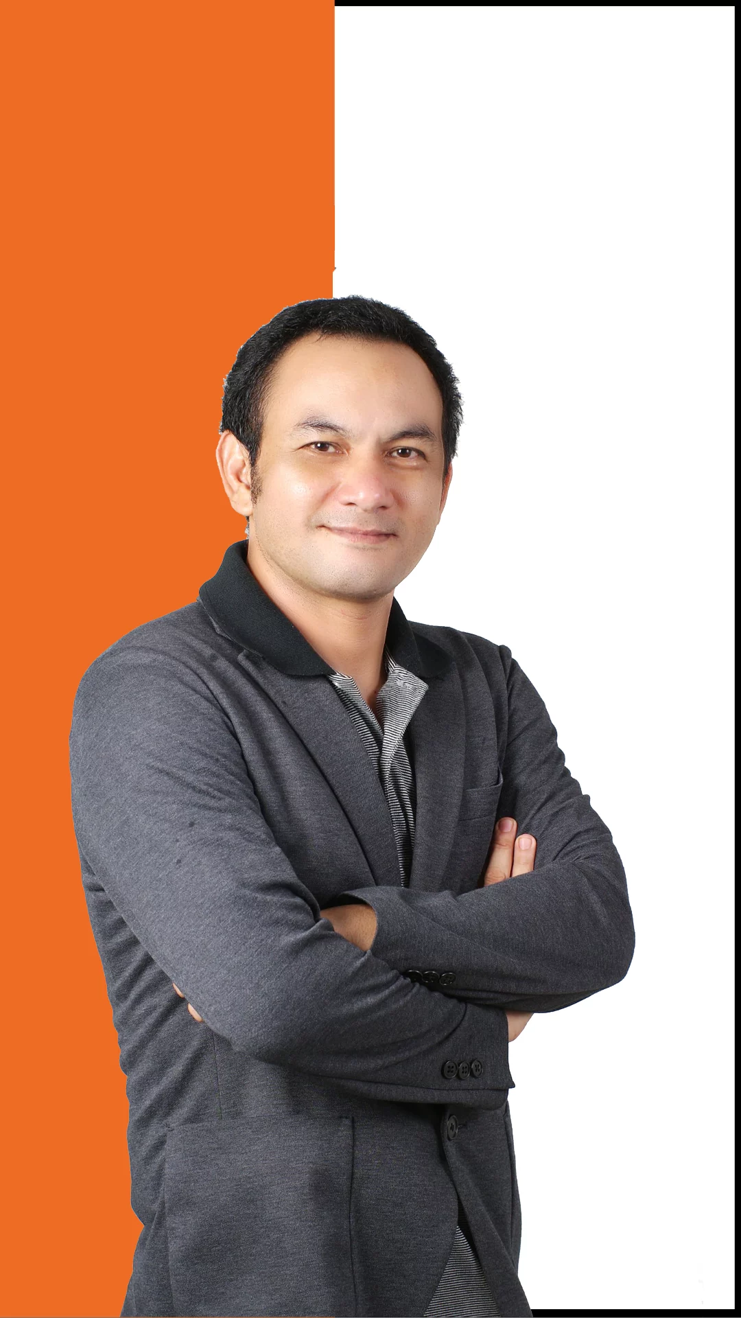 อาจารย์ประจำหลักสูตรสาขาวิชานิเทศศาสตร์ m อ.ปรัชญา