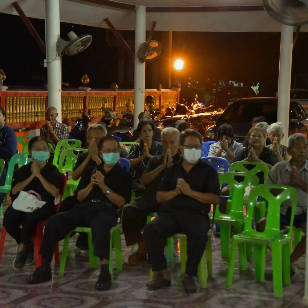 คณบดีคณะวิทยาการจัดการคณะผู้บริหาร คณาจารย์และบุคลากร เป็นเจ้าภาพสวดพระอภิธรรมศพ 622149779 1461223959348237 2406328936811743076 n